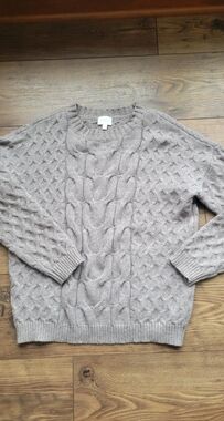 Cyrus Chunky Knit Sweater Small